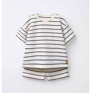 ZARA STRIPED T-SHIRT AND BERMUDA JOGGING SET